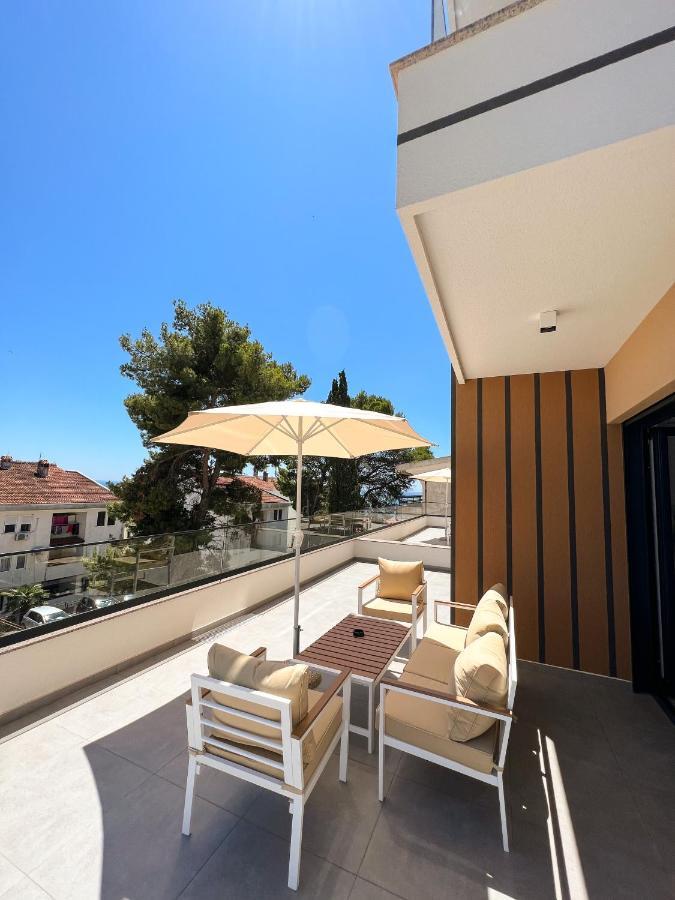 Square Residence Улцин Екстериор снимка