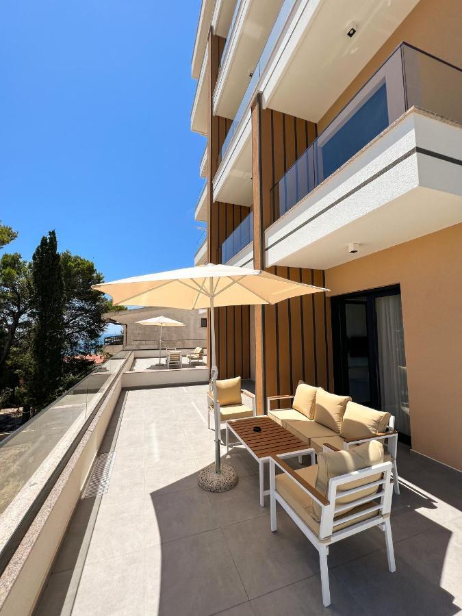 Square Residence Улцин Екстериор снимка