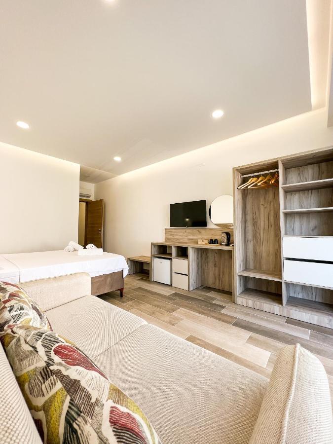 Square Residence Улцин Екстериор снимка